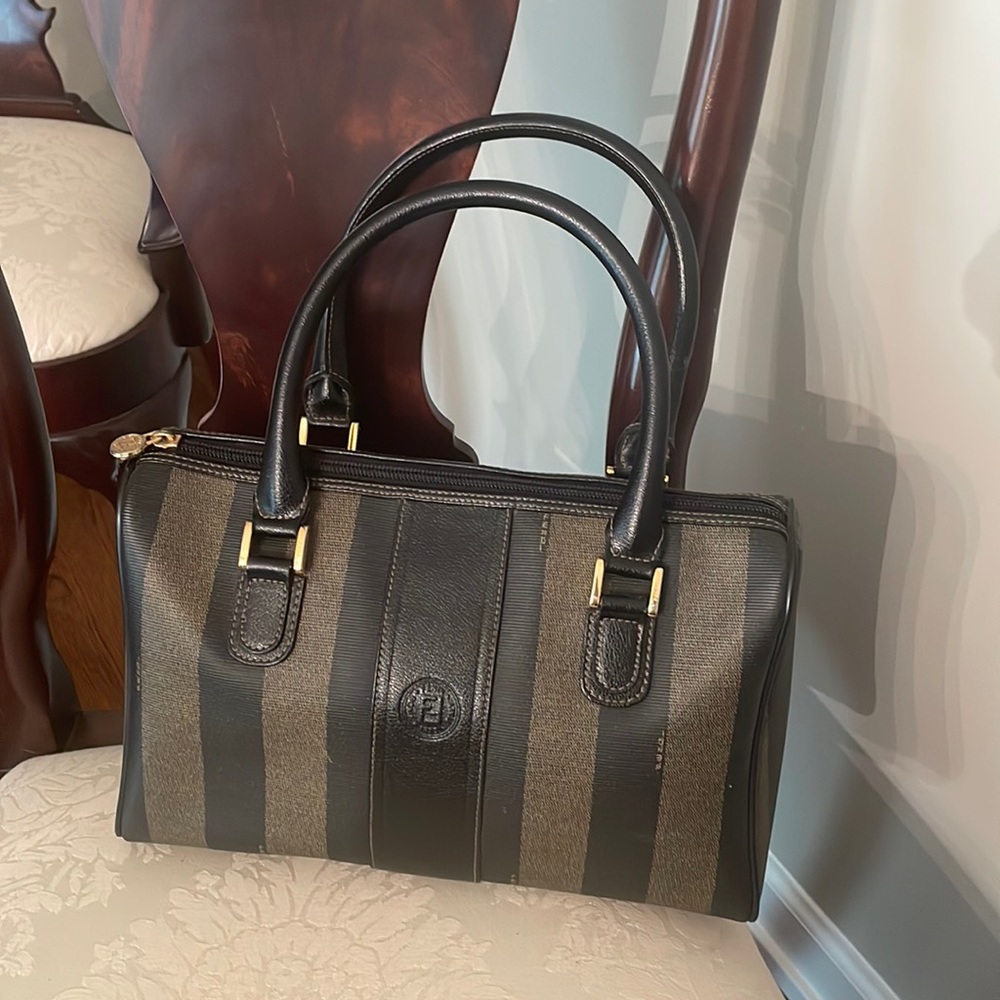 Vintage Fendi purse in amazing condition